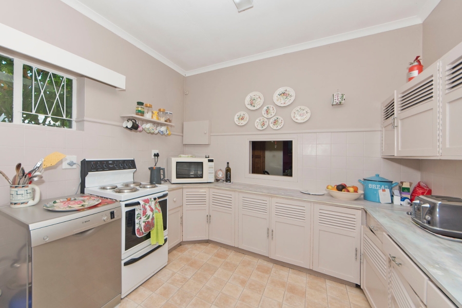 3 Bedroom Property for Sale in Leisure Isle Western Cape